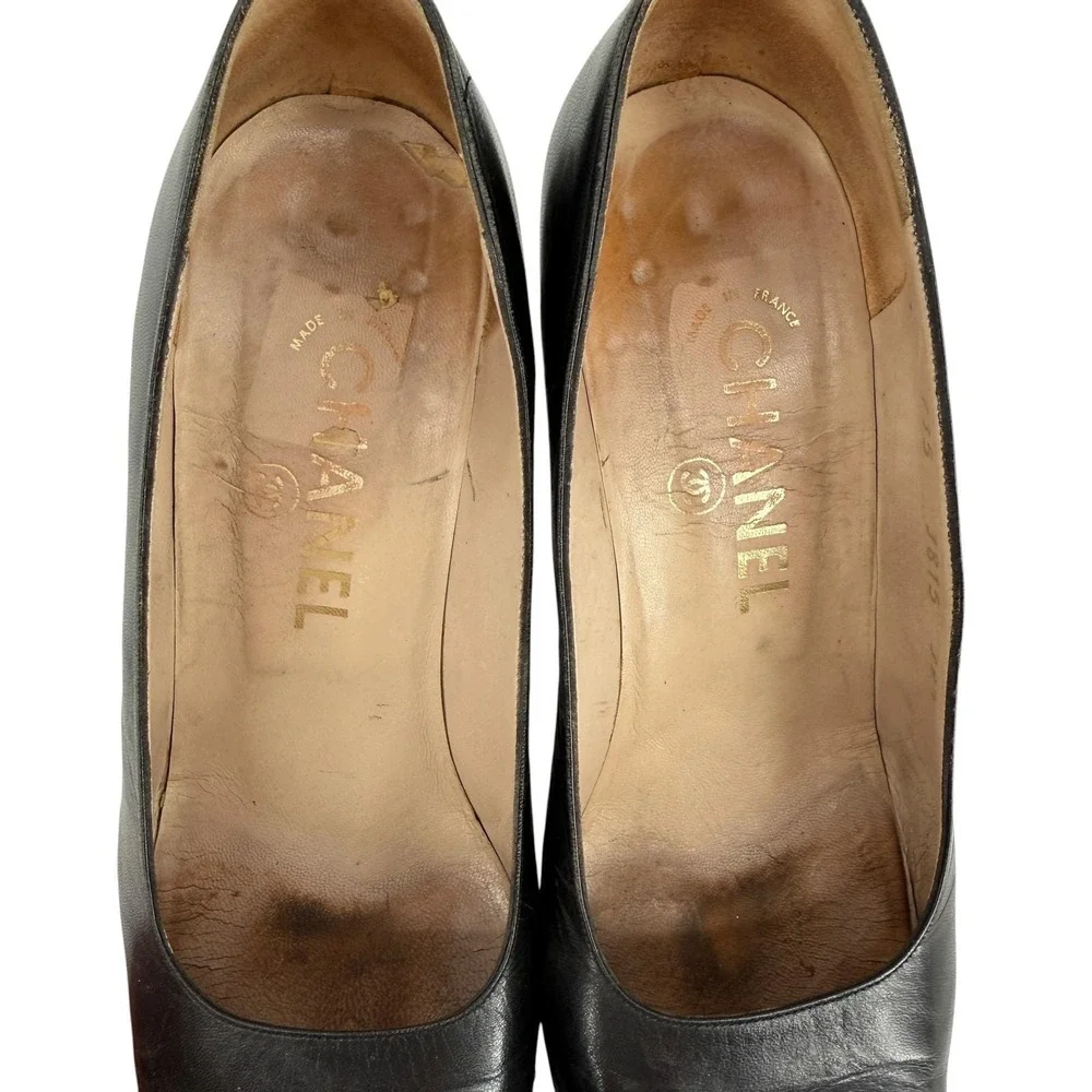 Chanel Black Leather Pump Heels